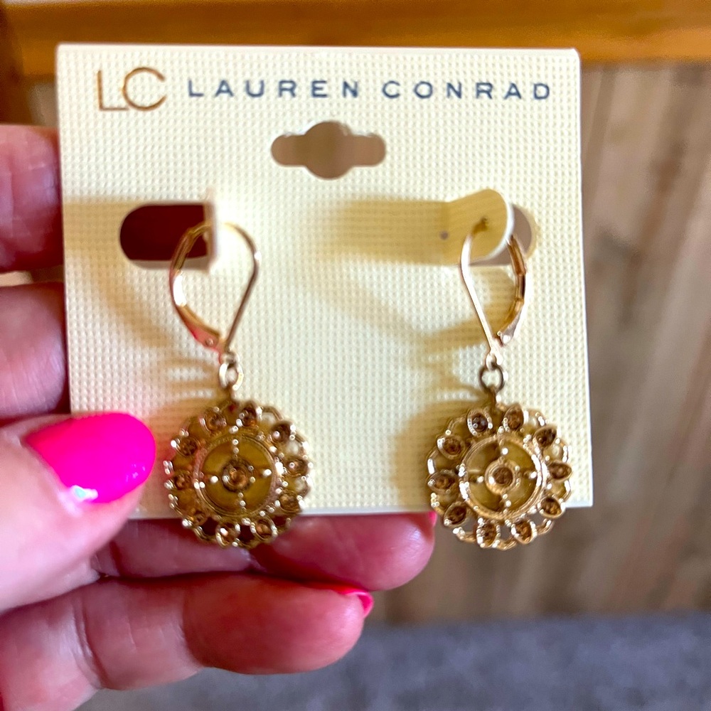 Lauren Conrad goldtone earrings‎